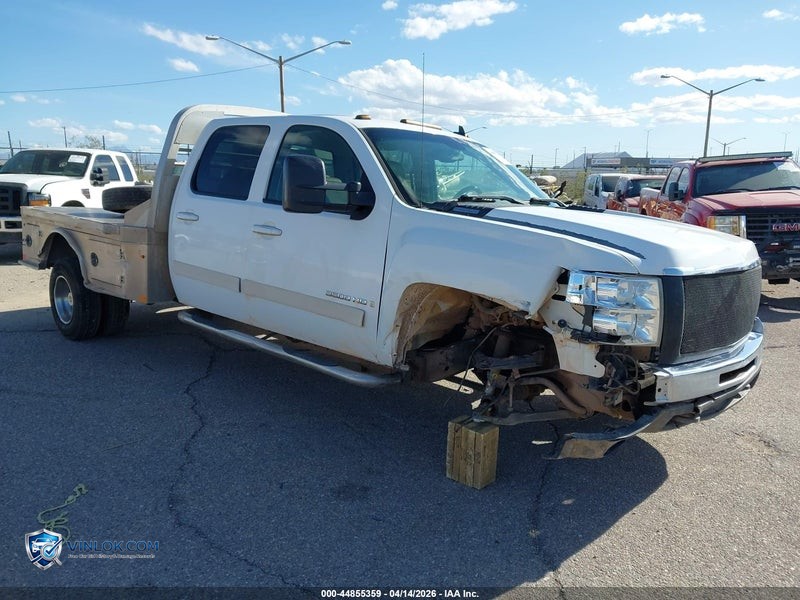 2007 CHEVROLET SILVERADO 3500 LTZ – Lot 44855359 auction photo