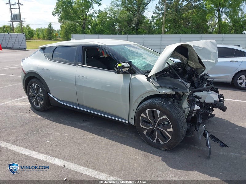 2024 KIA EV6 LIGHT LONG RANGE – Lot 44860676 auction photo