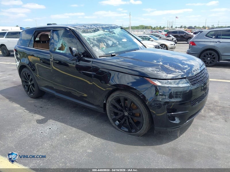 2025 LAND ROVER RANGE ROVER SPORT P360 SE – Lot 44889930 auction photo