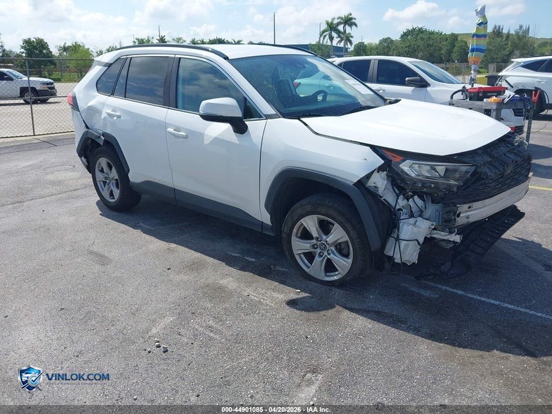 2020 TOYOTA RAV4 XLE – Lot 44901085 auction photo