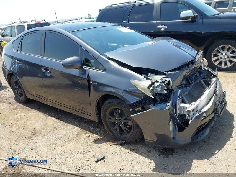 2013 TOYOTA PRIUS FOUR – Lot 44908498 auction photo