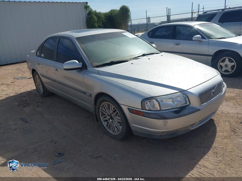 2001 VOLVO S80 T6 – Lot 44947229 auction photo