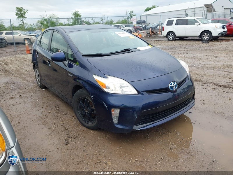 2015 TOYOTA PRIUS THREE – Lot 44958407 auction photo