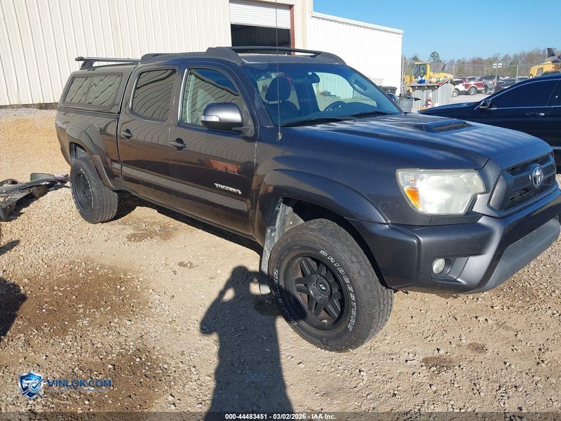 2015 TOYOTA TACOMA – Lot 44483451 auction photo
