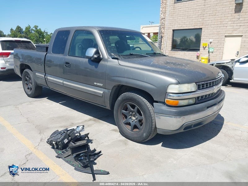 2002 CHEVROLET SILVERADO 1500 LS – Lot 44984214 auction photo