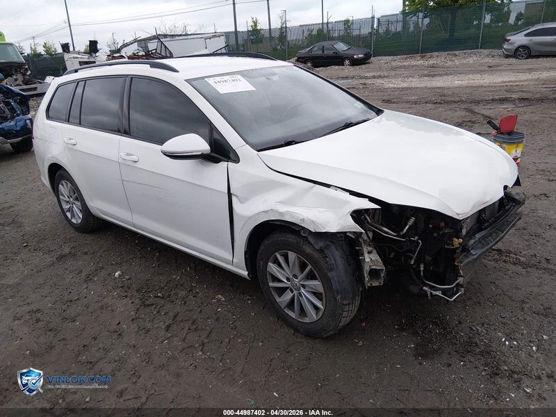 2017 VOLKSWAGEN GOLF SPORTWAGEN TSI S – Lot 44987402 auction photo