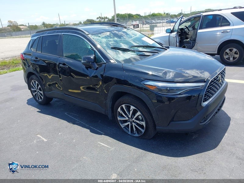 2025 TOYOTA COROLLA CROSS XLE – Lot 44990407 auction photo