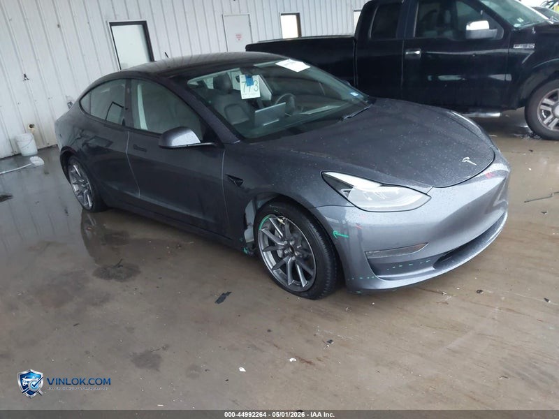 2021 TESLA MODEL 3 STANDARD RANGE PLUS REAR-WHEEL DRIVE – Lot 44992264 auction photo