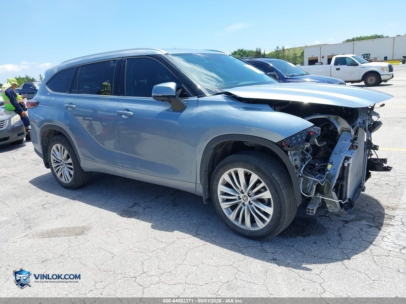 2024 TOYOTA HIGHLANDER PLATINUM – Lot 44992371 auction photo