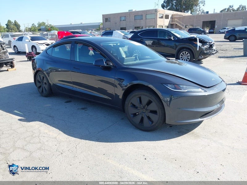 2025 TESLA MODEL 3 LONG RANGE ALL-WHEEL DRIVE – Lot 44992500 auction photo