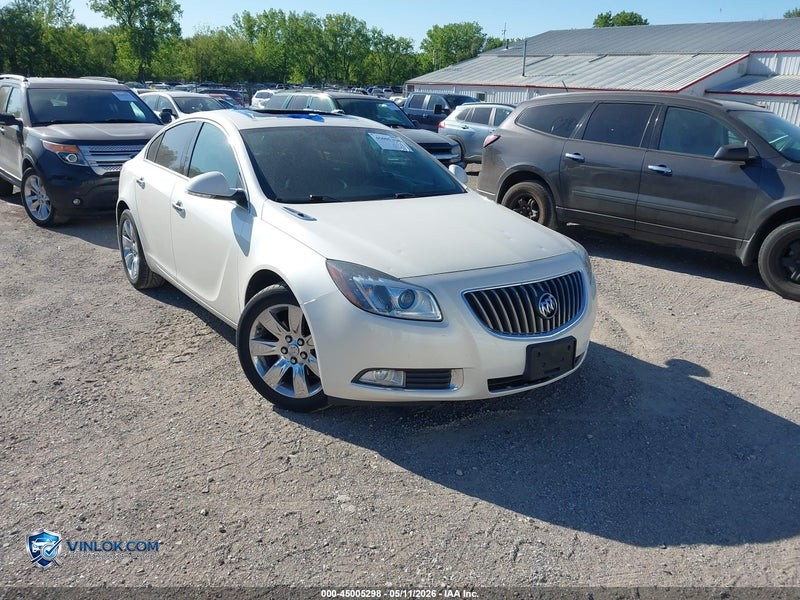 2013 BUICK REGAL TURBO - PREMIUM 2 – Lot 45005298 auction photo