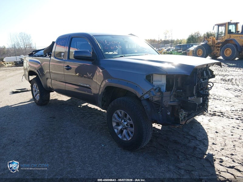 2017 TOYOTA TACOMA SR5 V6 – Lot 45006643 auction photo
