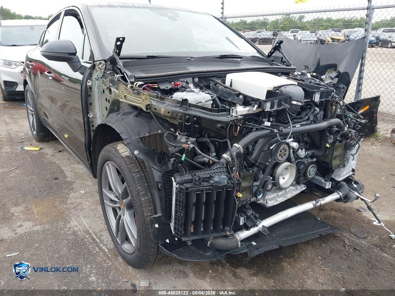 2026 PORSCHE CAYENNE COUPE   – Lot 45028122 auction photo