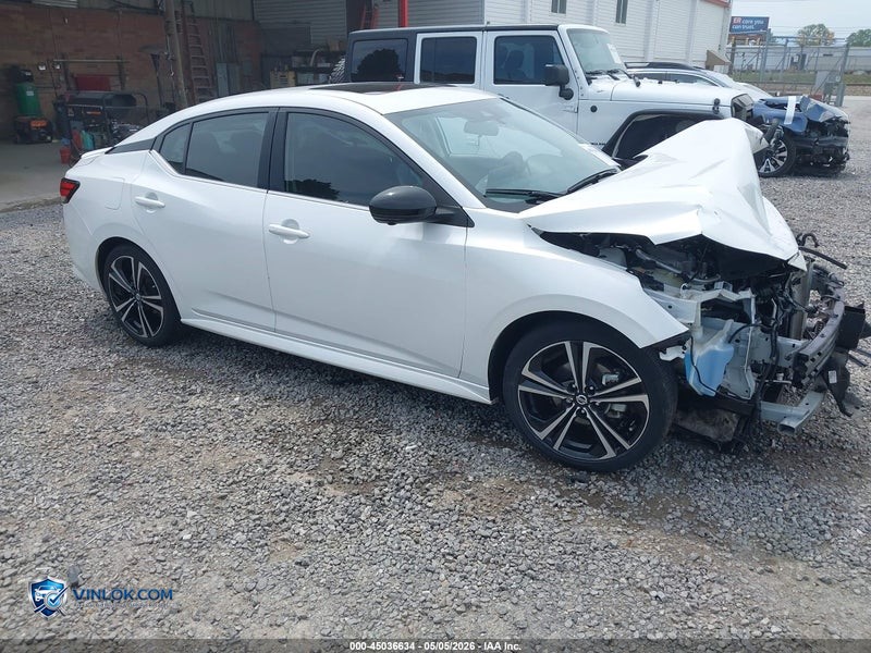 2023 NISSAN SENTRA SR XTRONIC CVT – Lot 45036634 auction photo