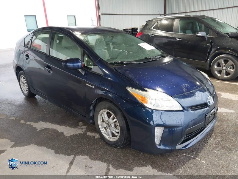 2014 TOYOTA PRIUS TWO – Lot 45037400 auction photo