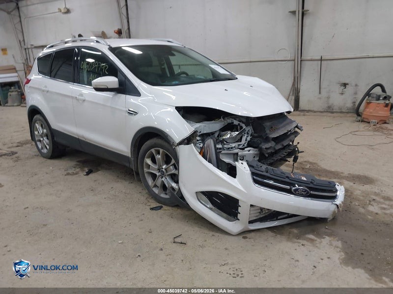 2016 FORD ESCAPE TITANIUM – Lot 45039742 auction photo