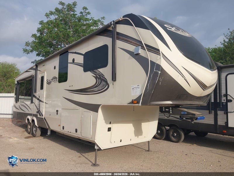 2021 GRAND DESIGN SOLLTUDE   – Lot 45041906 auction photo