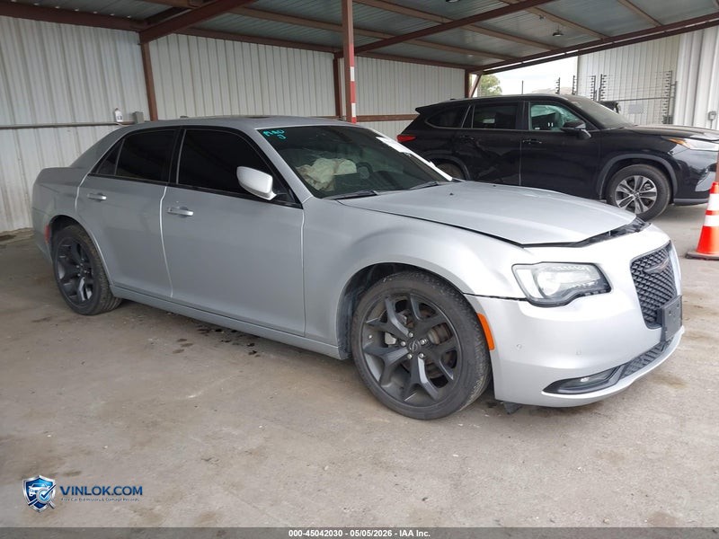 2022 CHRYSLER 300 S – Lot 45042030 auction photo