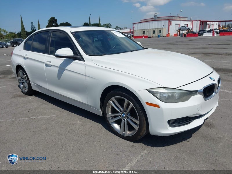 2013 BMW 328I   – Lot 45044567 auction photo