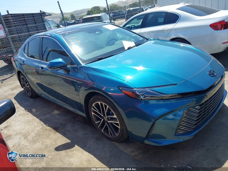 2025 TOYOTA CAMRY XLE – Lot 45047124 auction photo
