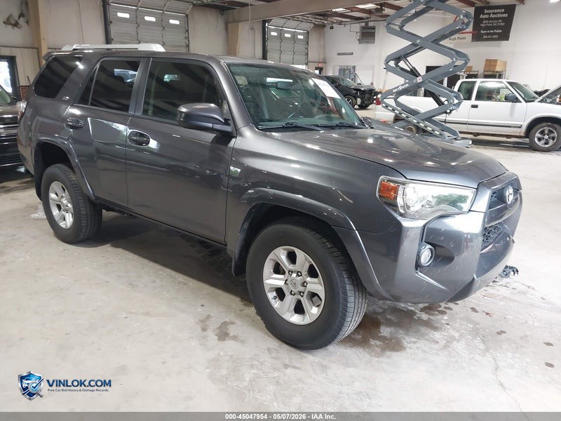 2015 TOYOTA 4RUNNER SR5 – Lot 45047954 auction photo