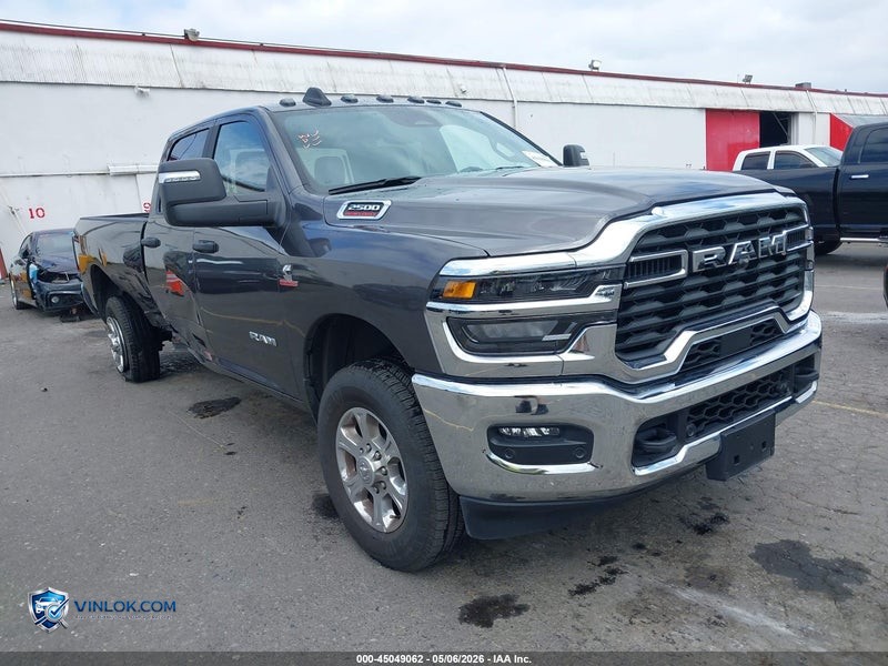 2025 RAM 2500 BIG HORN  4X4 8' BOX – Lot 45049062 auction photo