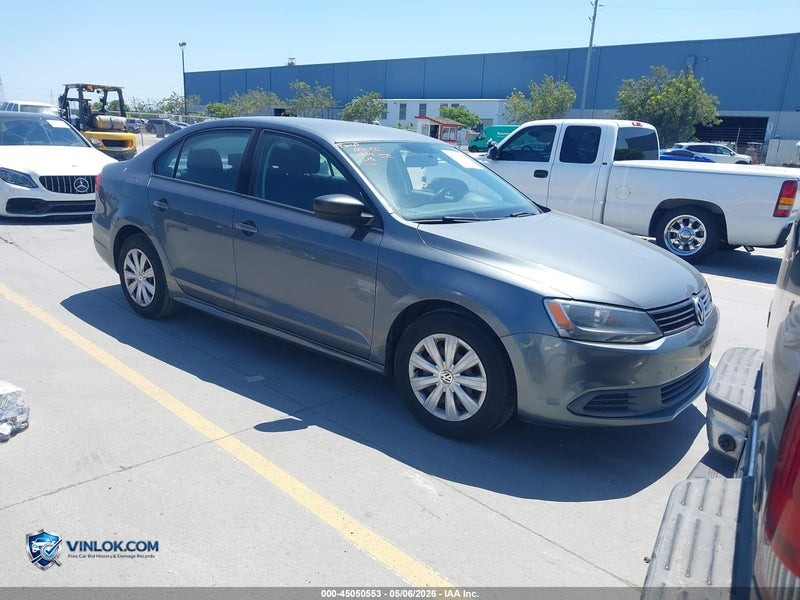 2014 VOLKSWAGEN JETTA 2.0L S – Lot 45050553 auction photo