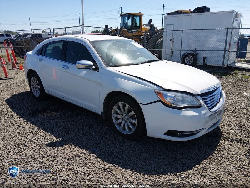 2013 CHRYSLER 200 LIMITED – Lot 45056003 auction photo