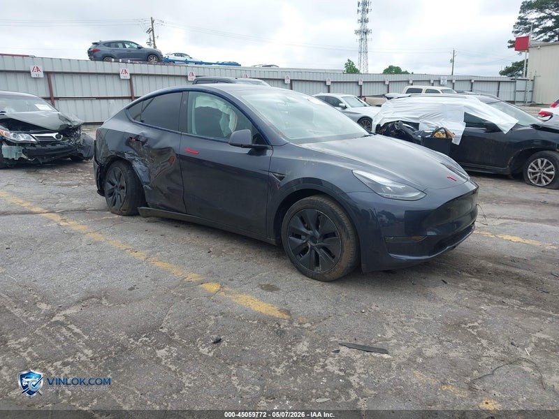 2025 TESLA MODEL Y LONG RANGE DUAL MOTOR REAR-WHEEL DRIVE – Lot 45059772 auction photo