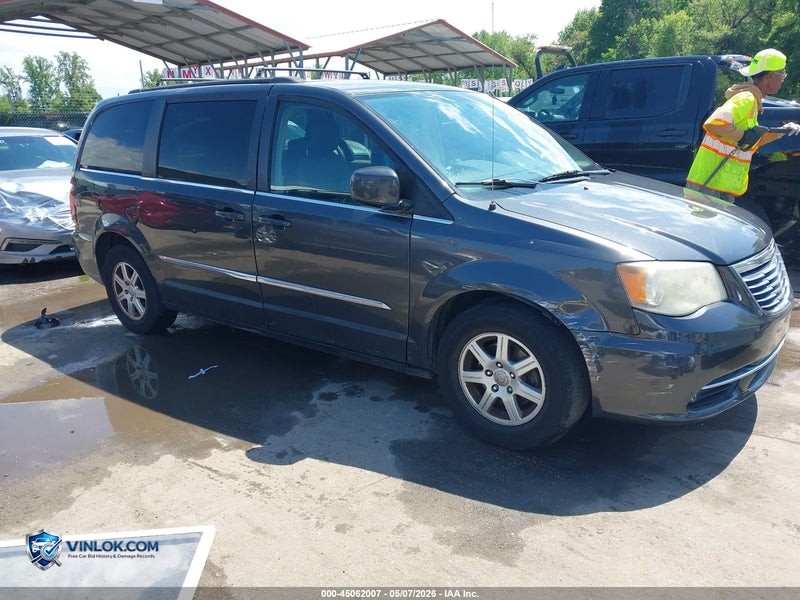2012 CHRYSLER TOWN & COUNTRY TOURING – Lot 45062007 auction photo