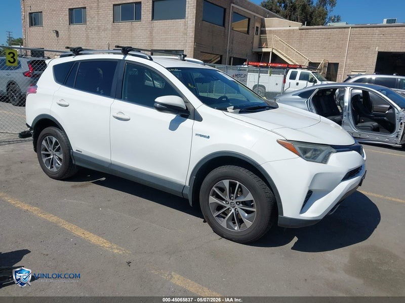 2018 TOYOTA RAV4 HYBRID LE – Lot 45065837 auction photo