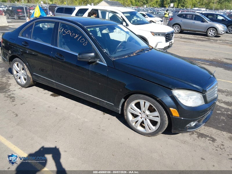 2011 MERCEDES-BENZ C 300 LUXURY 4MATIC/SPORT 4MATIC – Lot 45068108 auction photo
