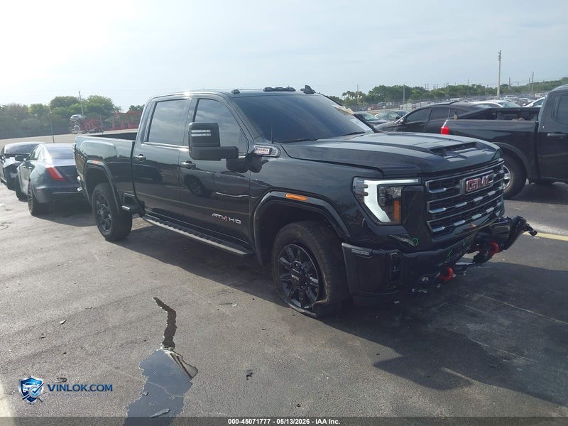 2025 GMC SIERRA 2500HD 4WD  STANDARD BED AT4 – Lot 45071777 auction photo