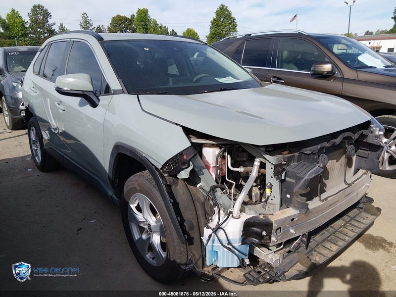 2021 TOYOTA RAV4 XLE – Lot 45081878 auction photo
