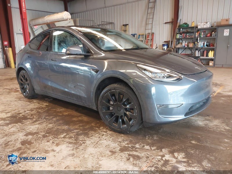 2023 TESLA MODEL Y AWD/LONG RANGE DUAL MOTOR ALL-WHEEL DRIVE – Lot 45095797 auction photo