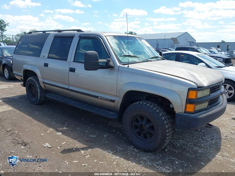 1999 CHEVROLET SUBURBAN 2500   – Lot 45096639 auction photo