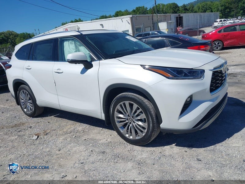 2026 TOYOTA HIGHLANDER PLATINUM – Lot 45097696 auction photo