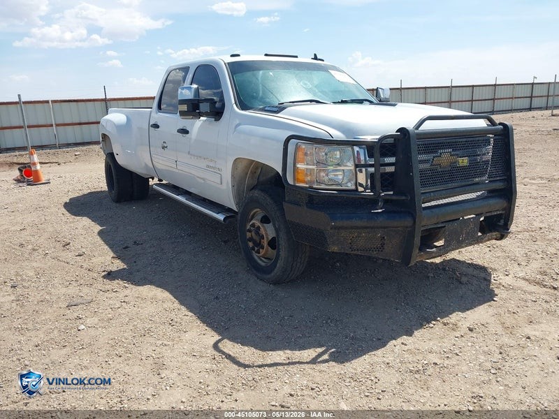 2011 CHEVROLET SILVERADO 3500HD LT – Lot 45105073 auction photo