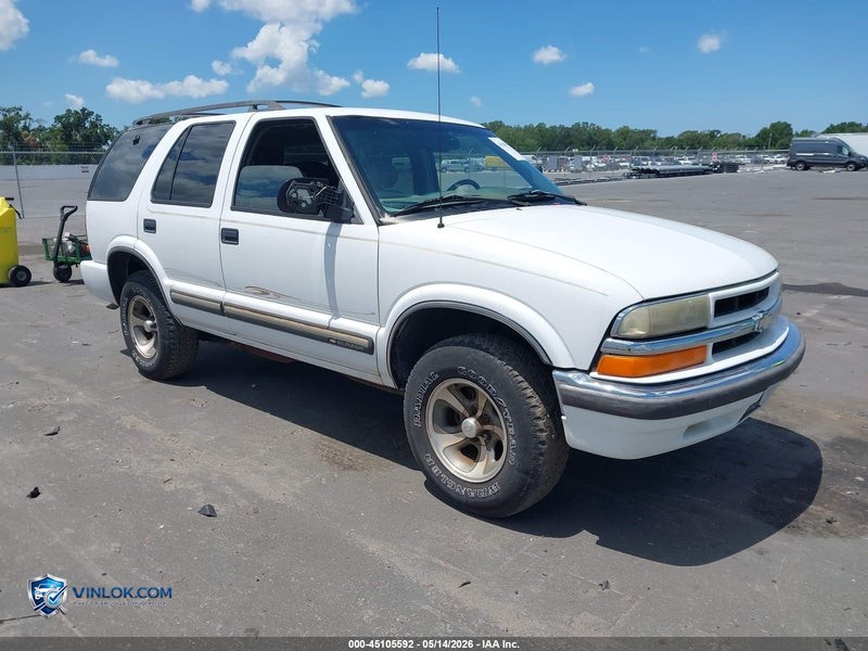 2001 CHEVROLET BLAZER LT – Lot 45105592 auction photo