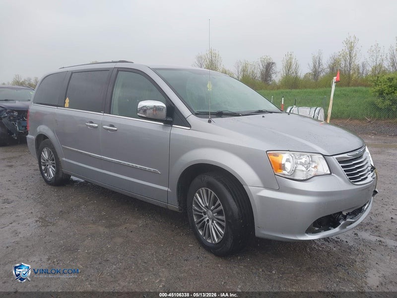 2014 CHRYSLER TOWN & COUNTRY TOURING-L – Lot 45106338 auction photo
