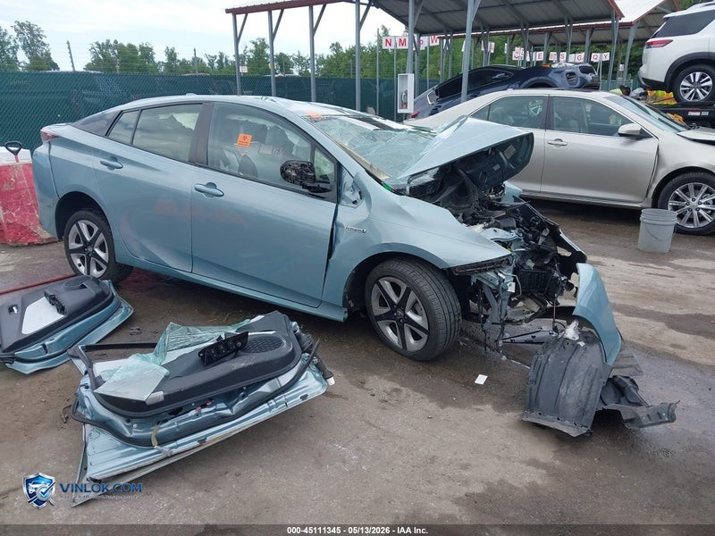 2016 TOYOTA PRIUS FOUR TOURING – Lot 45111345 auction photo