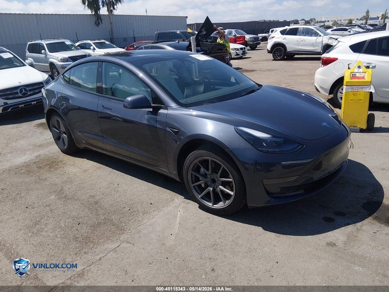 2023 TESLA MODEL 3 REAR-WHEEL DRIVE – Lot 45115343 auction photo