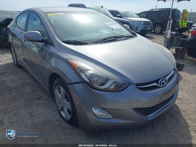 2013 HYUNDAI ELANTRA GLS – Lot 45120422 auction photo