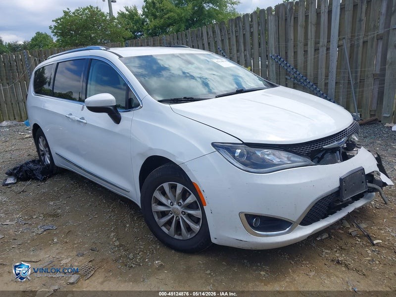 2019 CHRYSLER PACIFICA TOURING L – Lot 45124876 auction photo