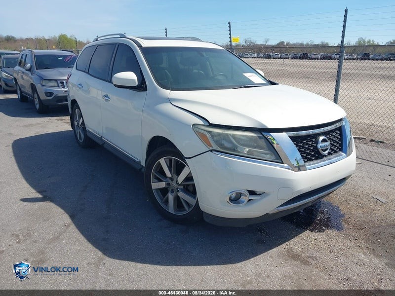 2015 NISSAN PATHFINDER PLATINUM – Lot 45130046 auction photo