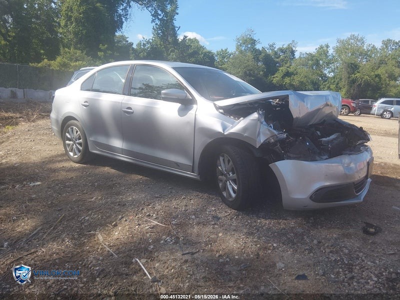 2014 VOLKSWAGEN JETTA 1.8T SE – Lot 45132021 auction photo