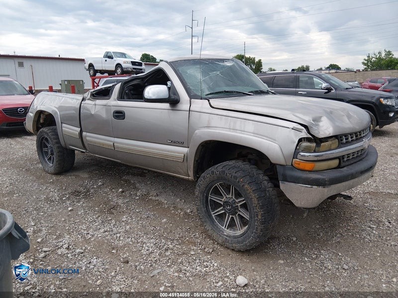 2000 CHEVROLET SILVERADO 2500 LT – Lot 45134055 auction photo