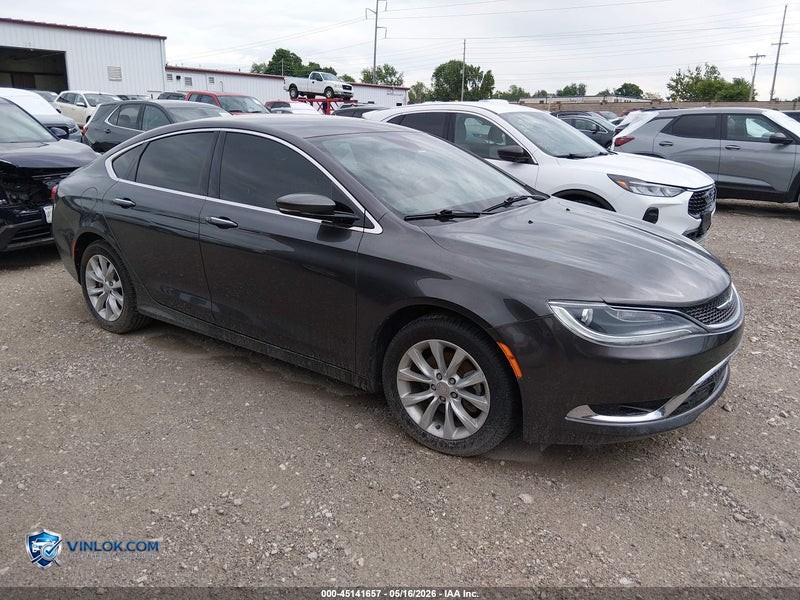 2015 CHRYSLER 200 C – Lot 45141657 auction photo