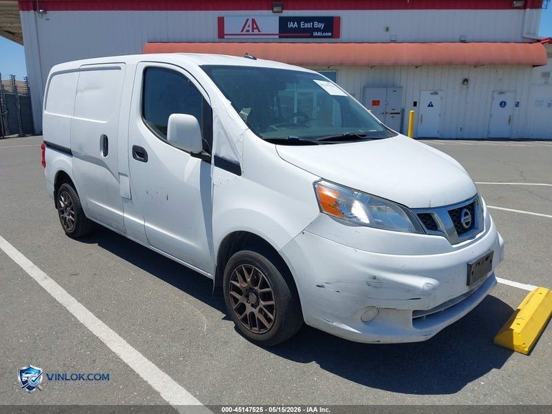 2015 NISSAN NV200 SV – Lot 45147525 auction photo