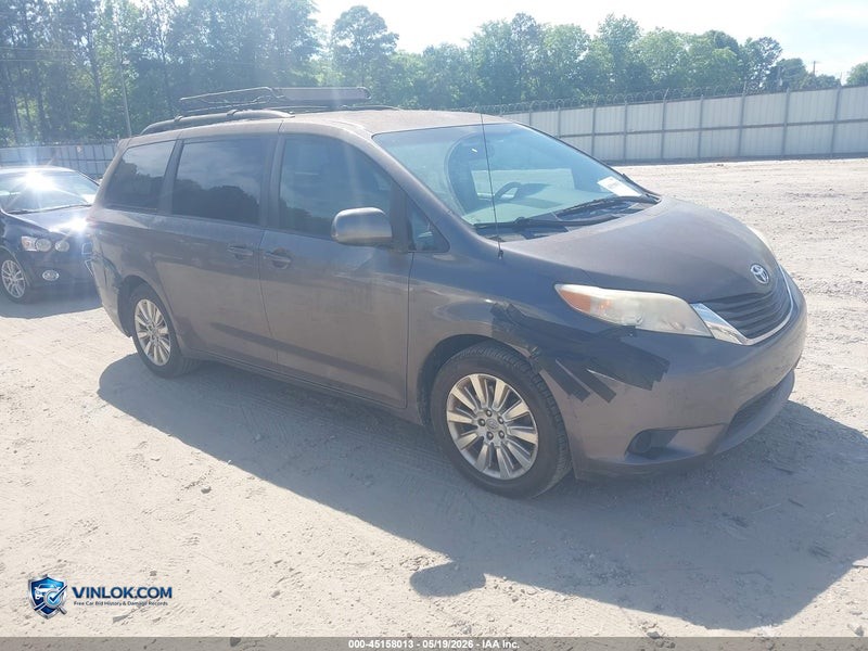 2011 TOYOTA SIENNA LE – Lot 45158013 auction photo